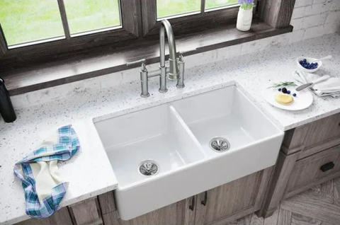 ELKAY Burnham White Fireclay 33 in. Double Bowl Farmhouse Apron Kitchen Sink